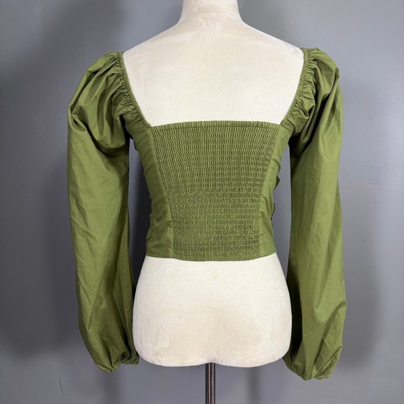 NWT Abercrombie Fitch Ruched Square Neck Puff Sleeve Crop Top S Green Peasant - Picture 3 of 8